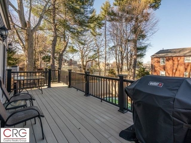 11 Jenison St. 2, Newton, MA 02460