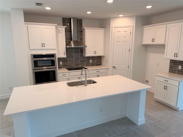 2614 CAVANAUGH DRIVE, Orlando, FL 32817