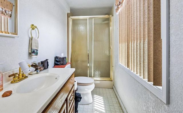 781 S Biloxi Street, Aurora, CO 80018