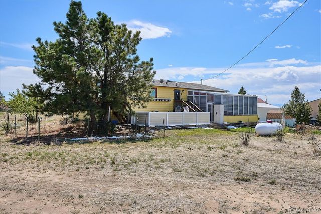 781 S Biloxi Street, Aurora, CO 80018