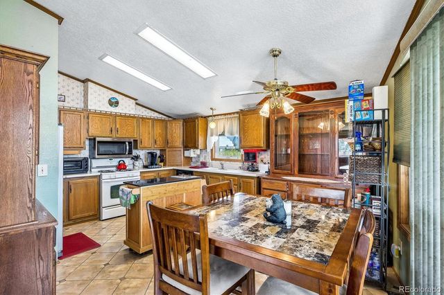 781 S Biloxi Street, Aurora, CO 80018