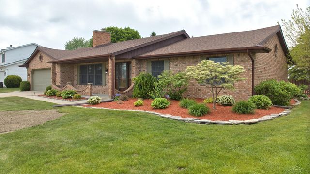 759 Pilgram Dr. E Drive, Saginaw, MI 48638