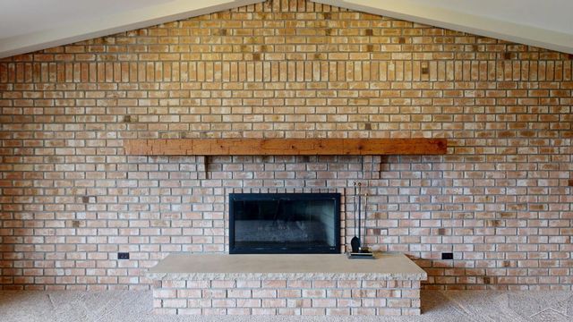 759 Pilgram Dr. E Drive, Saginaw, MI 48638