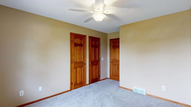 759 Pilgram Dr. E Drive, Saginaw, MI 48638