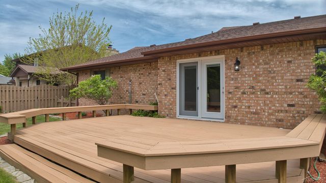 759 Pilgram Dr. E Drive, Saginaw, MI 48638