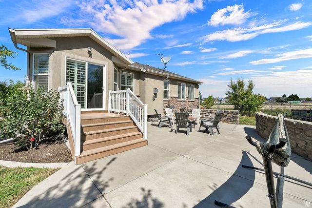 1051 S 1925 W, Syracuse, UT 84075