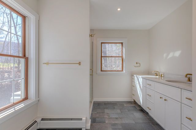 171 Mending Walls Road, Manchester, VT 05255