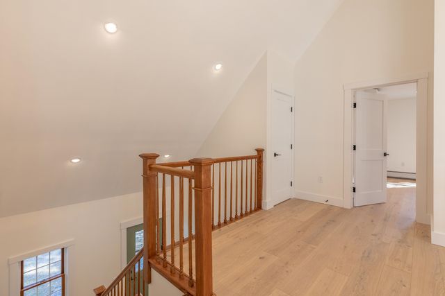 171 Mending Walls Road, Manchester, VT 05255