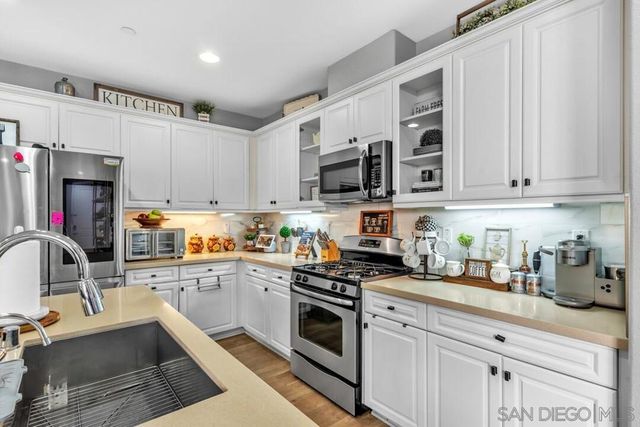 1810 Casa Morro St, Chula Vista, CA 91915