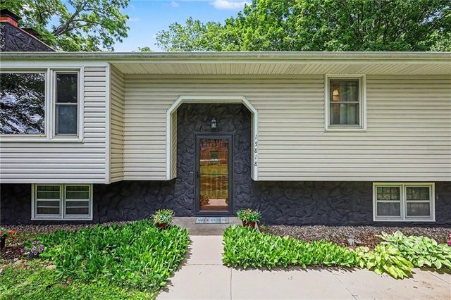 15818 Salem Road, Excelsior Springs, MO 64024