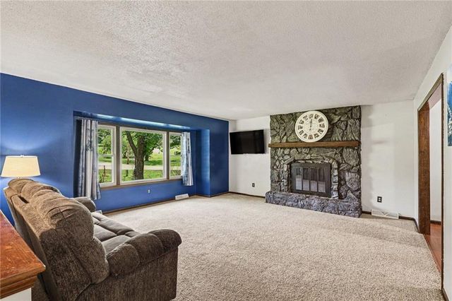 15818 Salem Road, Excelsior Springs, MO 64024
