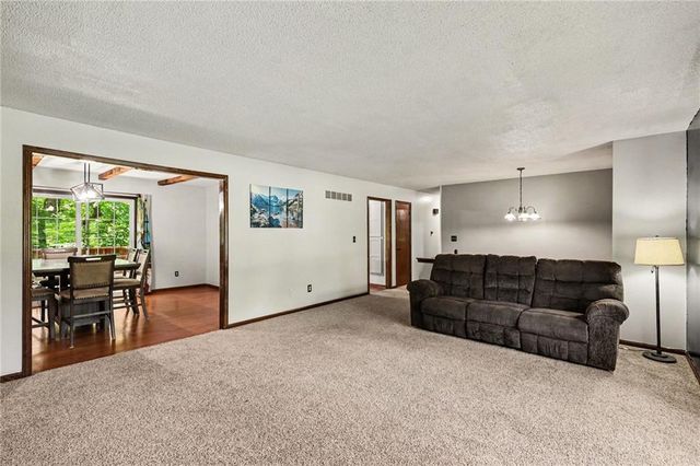 15818 Salem Road, Excelsior Springs, MO 64024