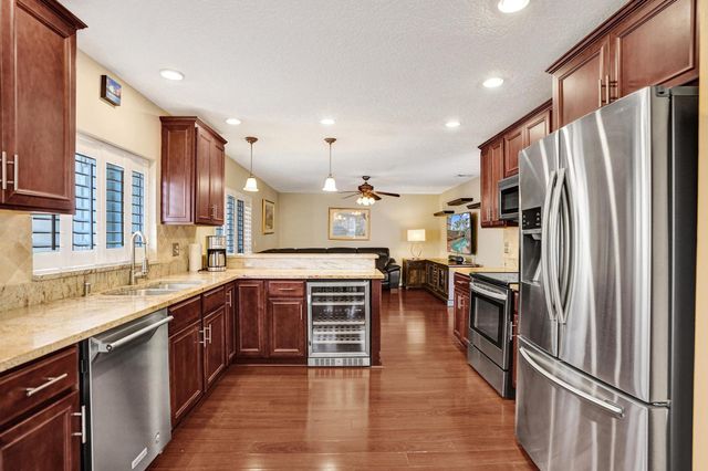 10425 Buena Ventura Drive, Boca Raton, FL 33498