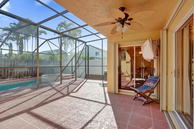 10425 Buena Ventura Drive, Boca Raton, FL 33498