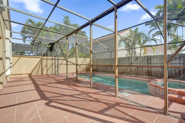 10425 Buena Ventura Drive, Boca Raton, FL 33498