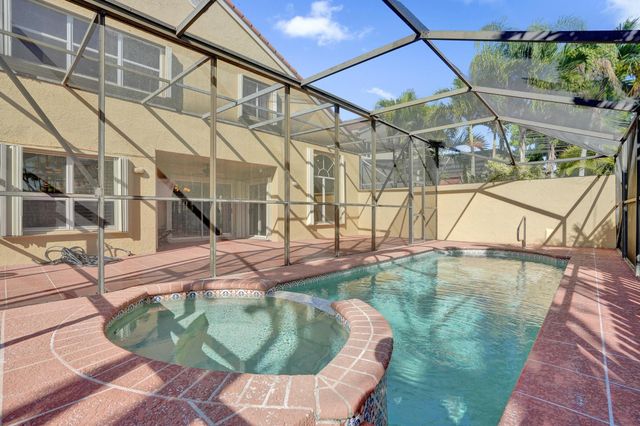 10425 Buena Ventura Drive, Boca Raton, FL 33498