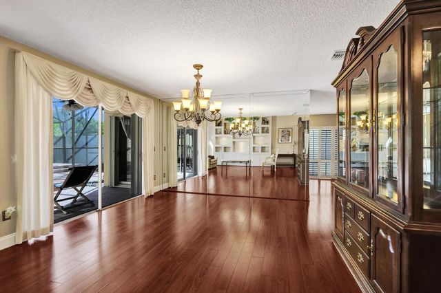 10425 Buena Ventura Drive, Boca Raton, FL 33498