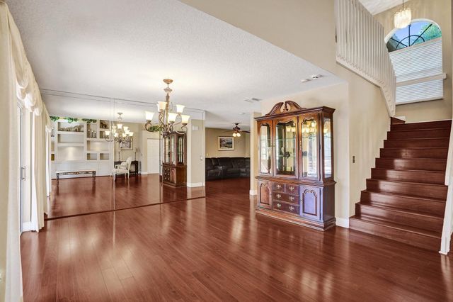 10425 Buena Ventura Drive, Boca Raton, FL 33498