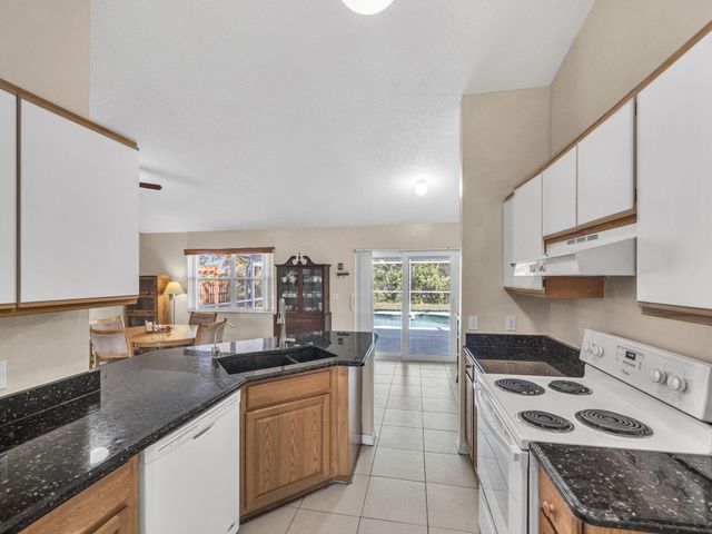509 SW Feldman Avenue, Port St Lucie, FL 34953