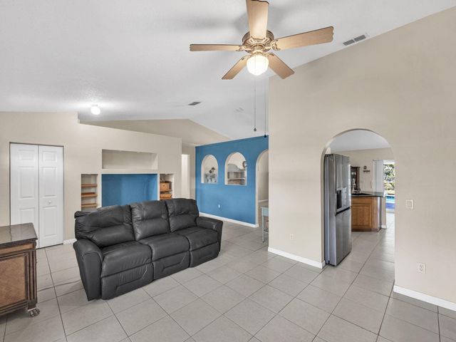 509 SW Feldman Avenue, Port St Lucie, FL 34953