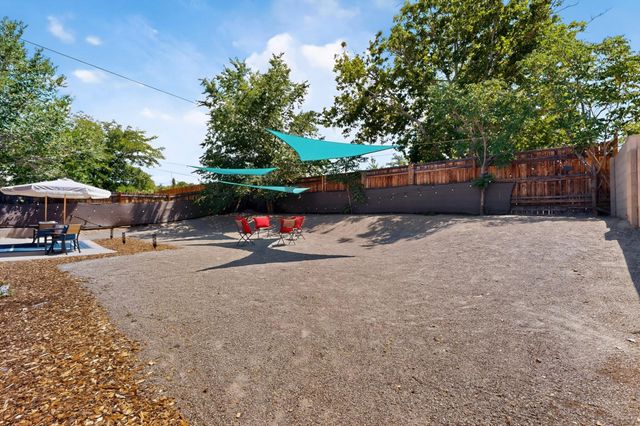 736 Monell Drive NE, Albuquerque, NM 87123