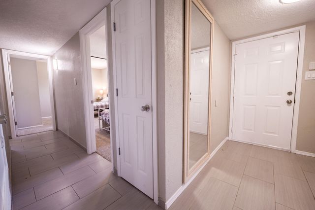 736 Monell Drive NE, Albuquerque, NM 87123