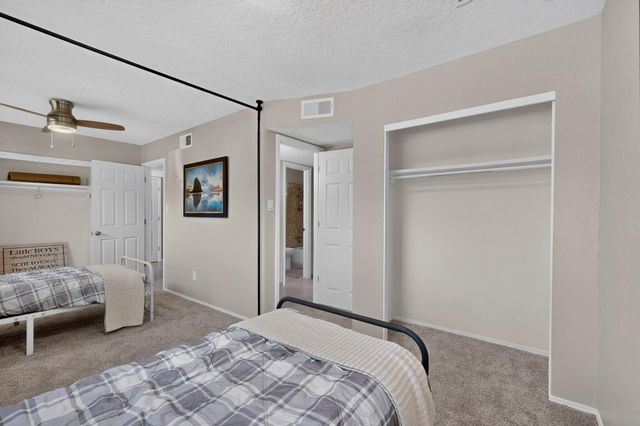 736 Monell Drive NE, Albuquerque, NM 87123