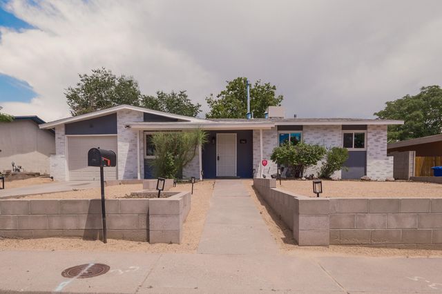 736 Monell Drive NE, Albuquerque, NM 87123