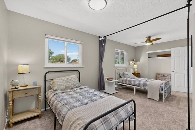736 Monell Drive NE, Albuquerque, NM 87123