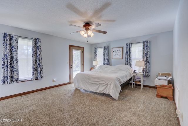 8160 County Ln 214, Joplin, MO 64801