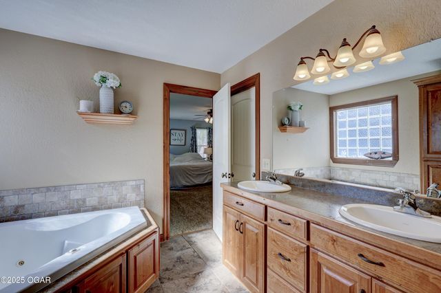 8160 County Ln 214, Joplin, MO 64801