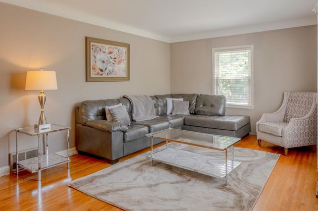 6225 Pillsbury Avenue S, Richfield, MN 55423