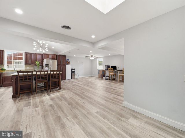 16808 TAMMANY MANOR RD, Williamsport, MD 21795