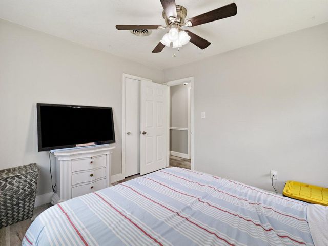16808 TAMMANY MANOR RD, Williamsport, MD 21795