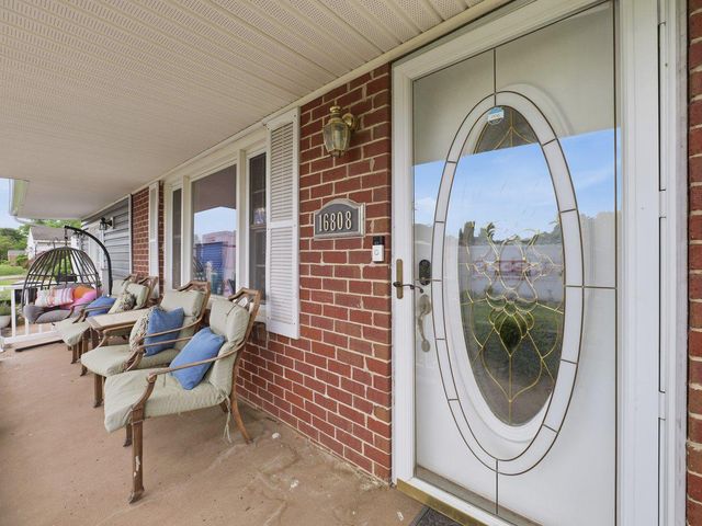 16808 TAMMANY MANOR RD, Williamsport, MD 21795