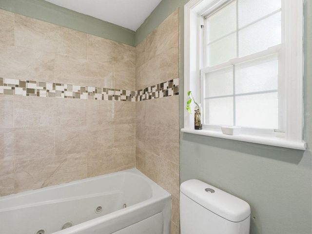 16808 TAMMANY MANOR RD, Williamsport, MD 21795