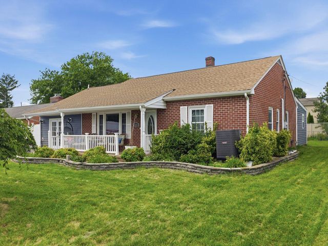 16808 TAMMANY MANOR RD, Williamsport, MD 21795