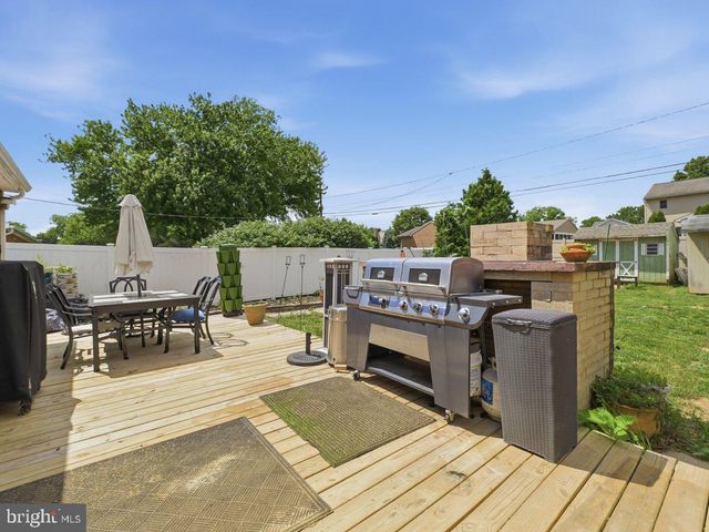 16808 TAMMANY MANOR RD, Williamsport, MD 21795