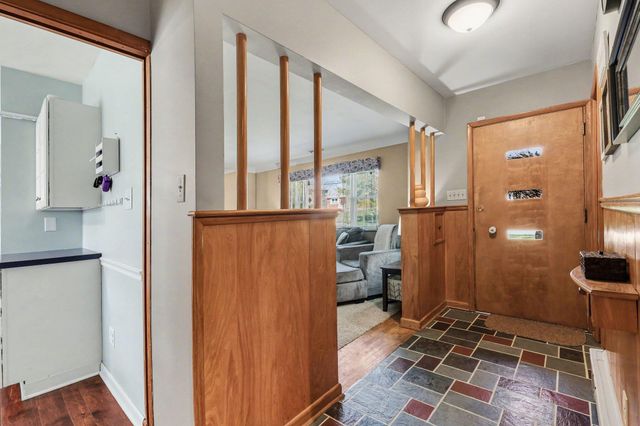 17 Shenandoah Drive, Florence, KY 41042