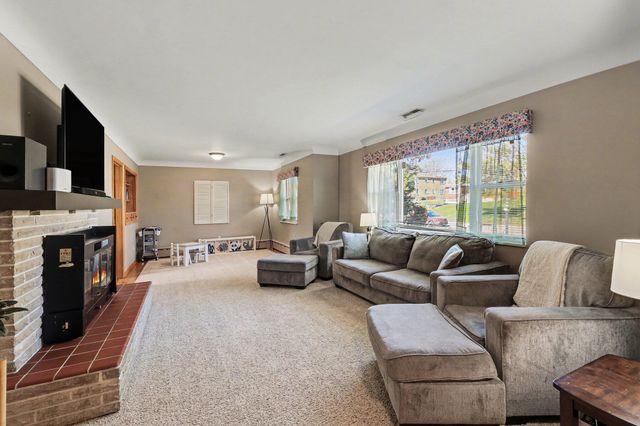 17 Shenandoah Drive, Florence, KY 41042