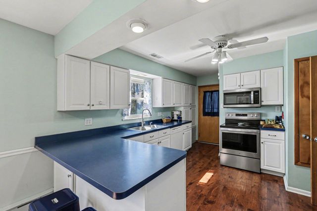 17 Shenandoah Drive, Florence, KY 41042