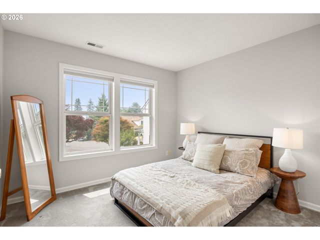 10879 Nw SUPREME Ct, Portland, OR 97229