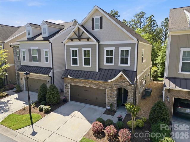 8924 Boling Green Drive, Charlotte, NC 28277