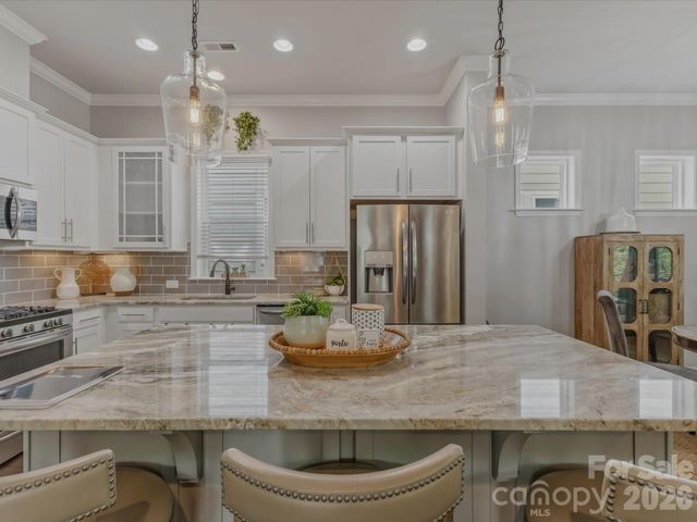 8924 Boling Green Drive, Charlotte, NC 28277