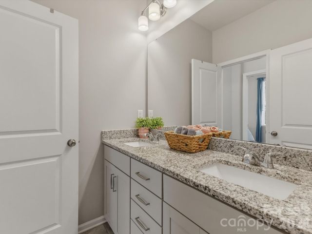 8924 Boling Green Drive, Charlotte, NC 28277