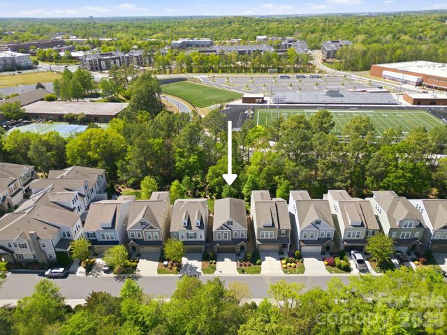 8924 Boling Green Drive, Charlotte, NC 28277