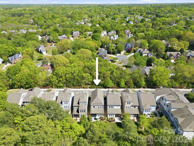 8924 Boling Green Drive, Charlotte, NC 28277