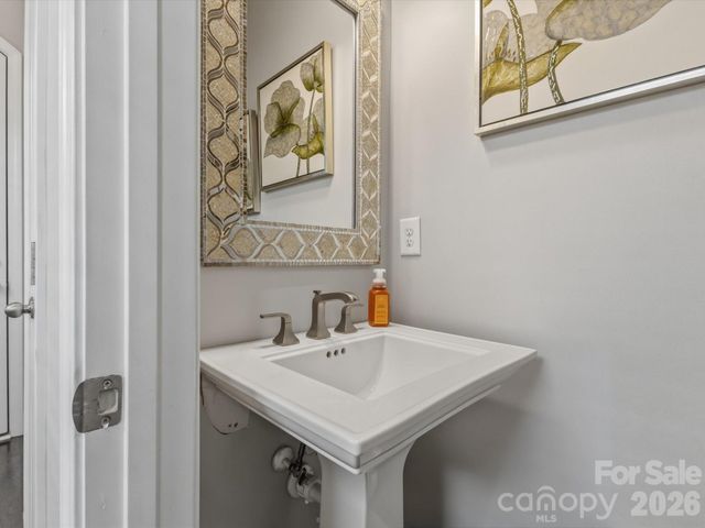 8924 Boling Green Drive, Charlotte, NC 28277