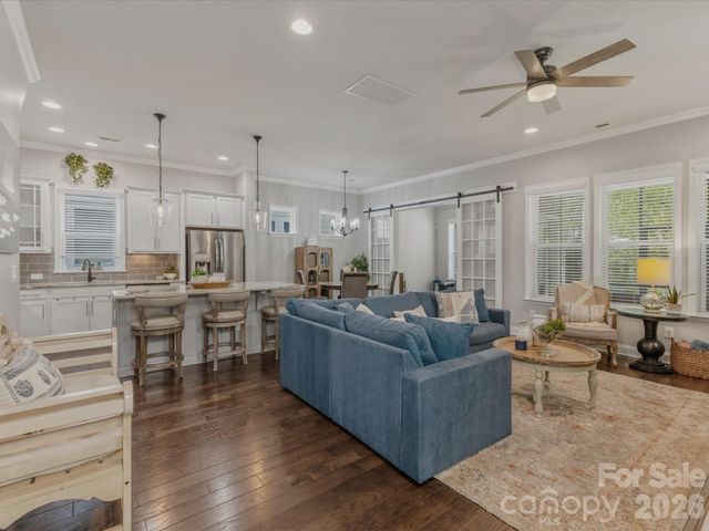 8924 Boling Green Drive, Charlotte, NC 28277