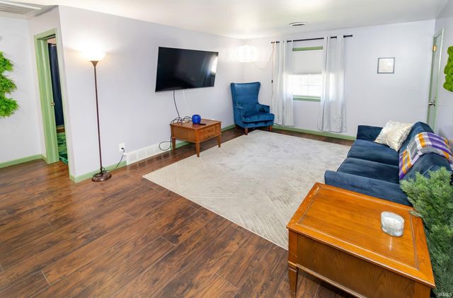 903 Edgar Street, Evansville, IN 47710